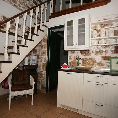 Christina'S Stone Cottage Kassiopi Exteriör bild